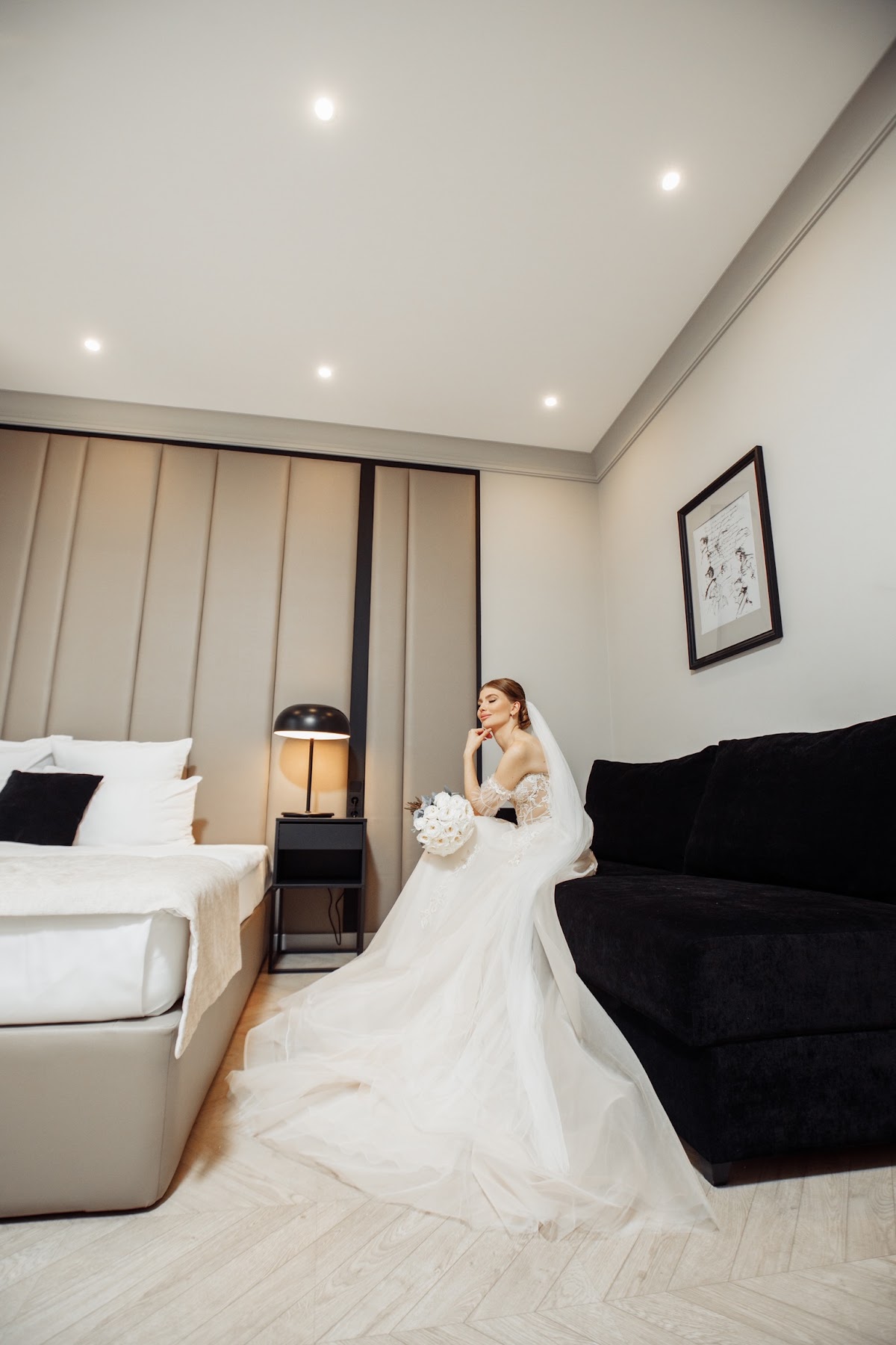 Pushkin Apartments — кадр 5 из 20