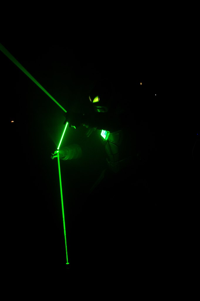 Лазер-мен ( LASER-MAN)