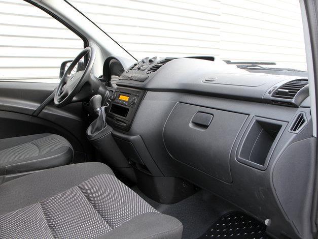 Mercedes-Benz Vito — кадр 2 из 7