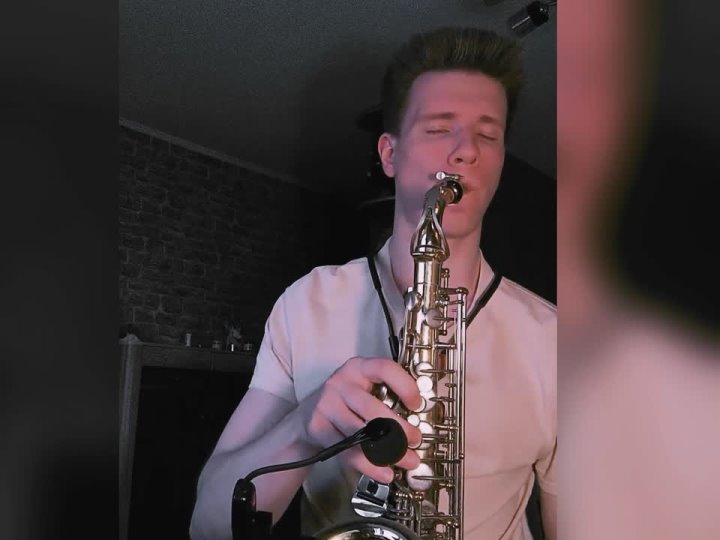 Видео