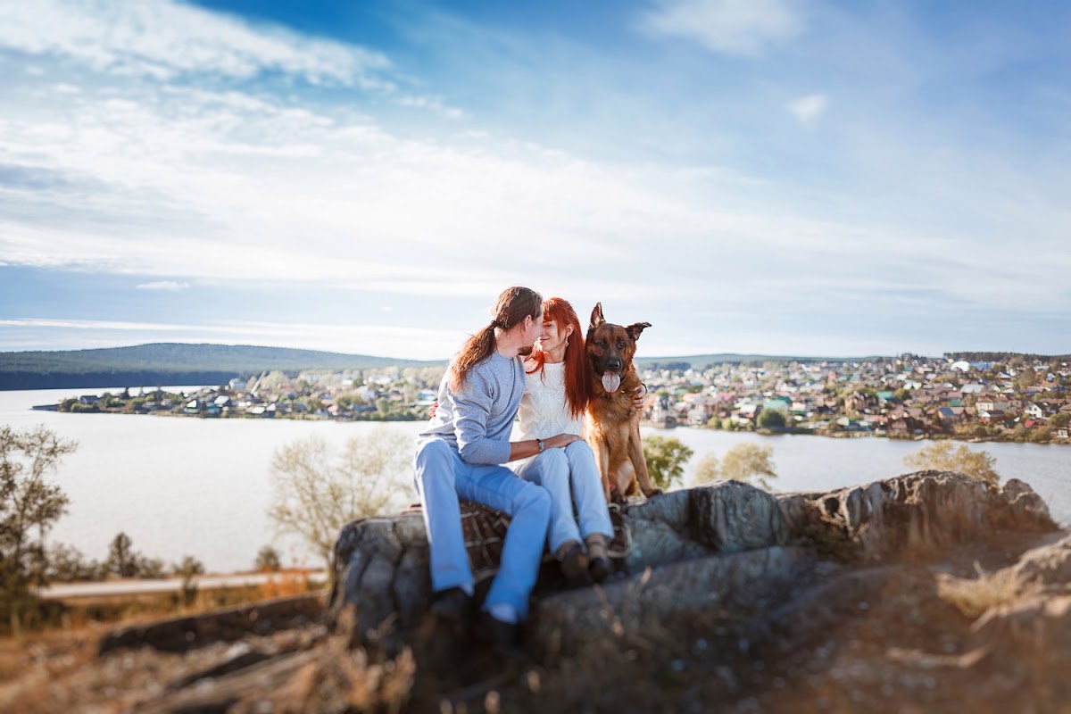 Love story Антон, Таня и Пират