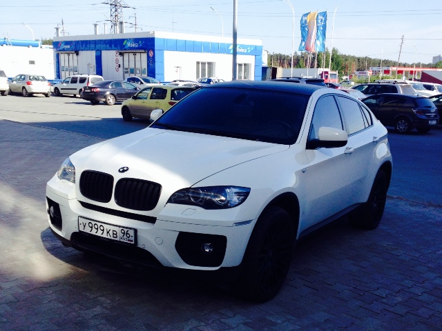 BMW X6 — кадр 2 из 6