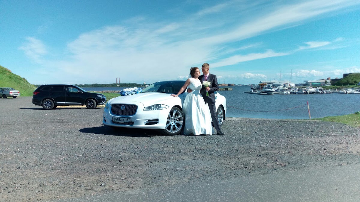 Jaguar XJ — кадр 2 из 10