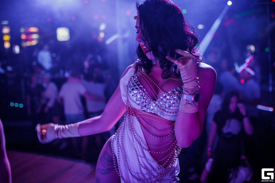 Шоу gogo girls