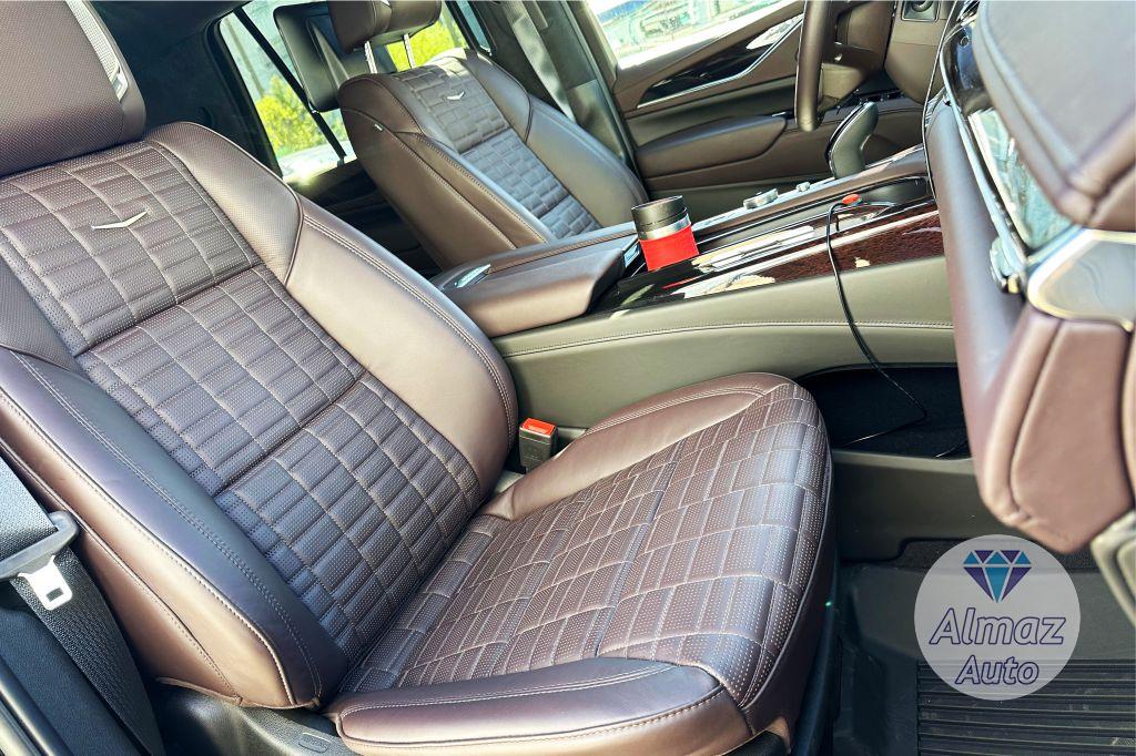 Cadillac Escalade — кадр 5 из 6