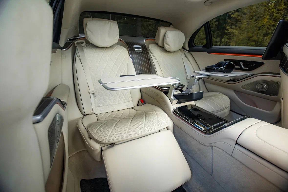 Мерседес s500(w223)LONG гос.N:700 — кадр 5 из 6