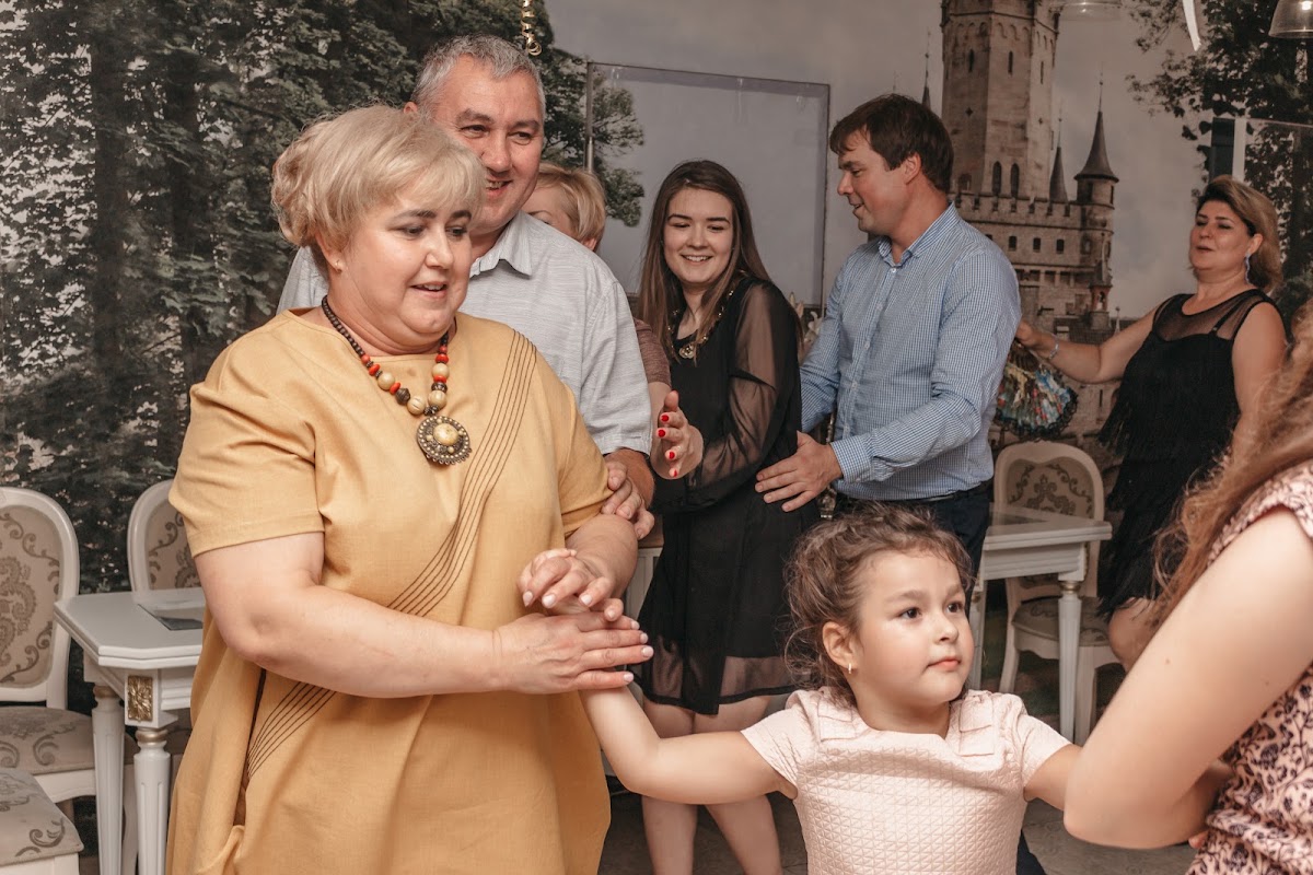 Кадр 100 из 141