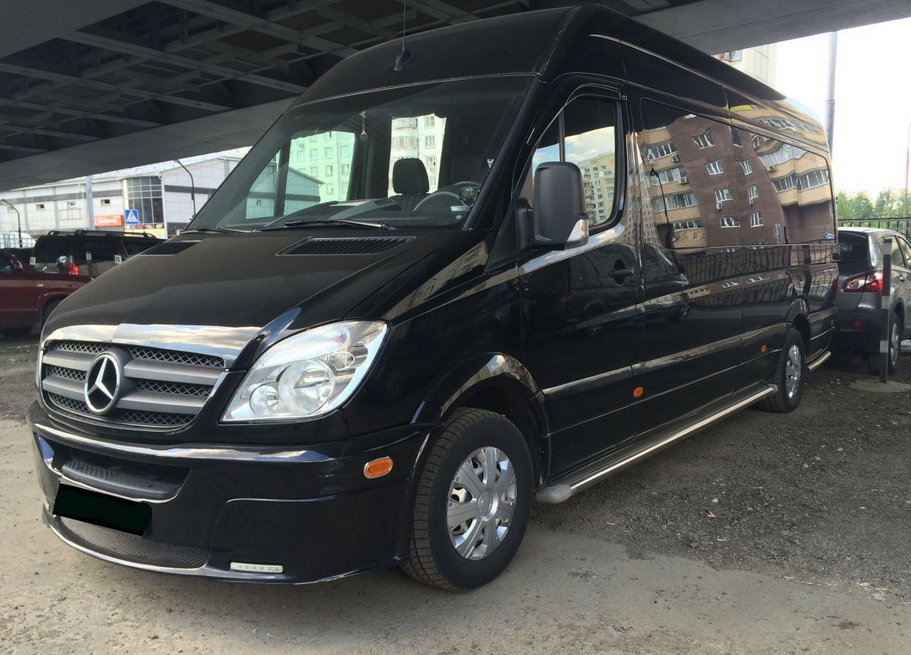 Mercedes-Benz Sprinter LUX черный