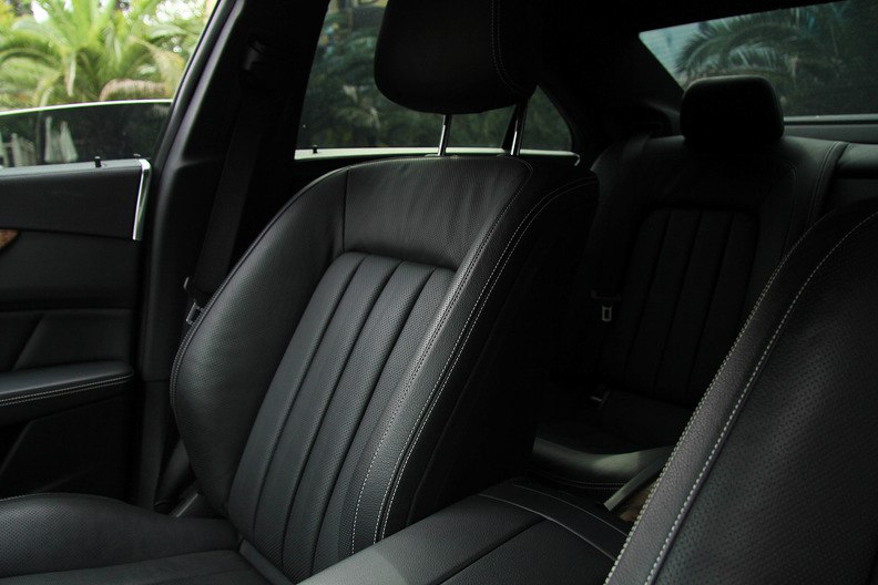 Mercedes CLS — кадр 5 из 6