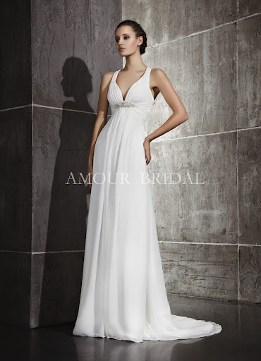 Испанские cвадебные платья Amour Bridal 2013.
