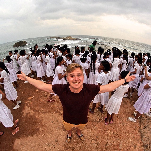 Instagram (@anton_smolenchuk)