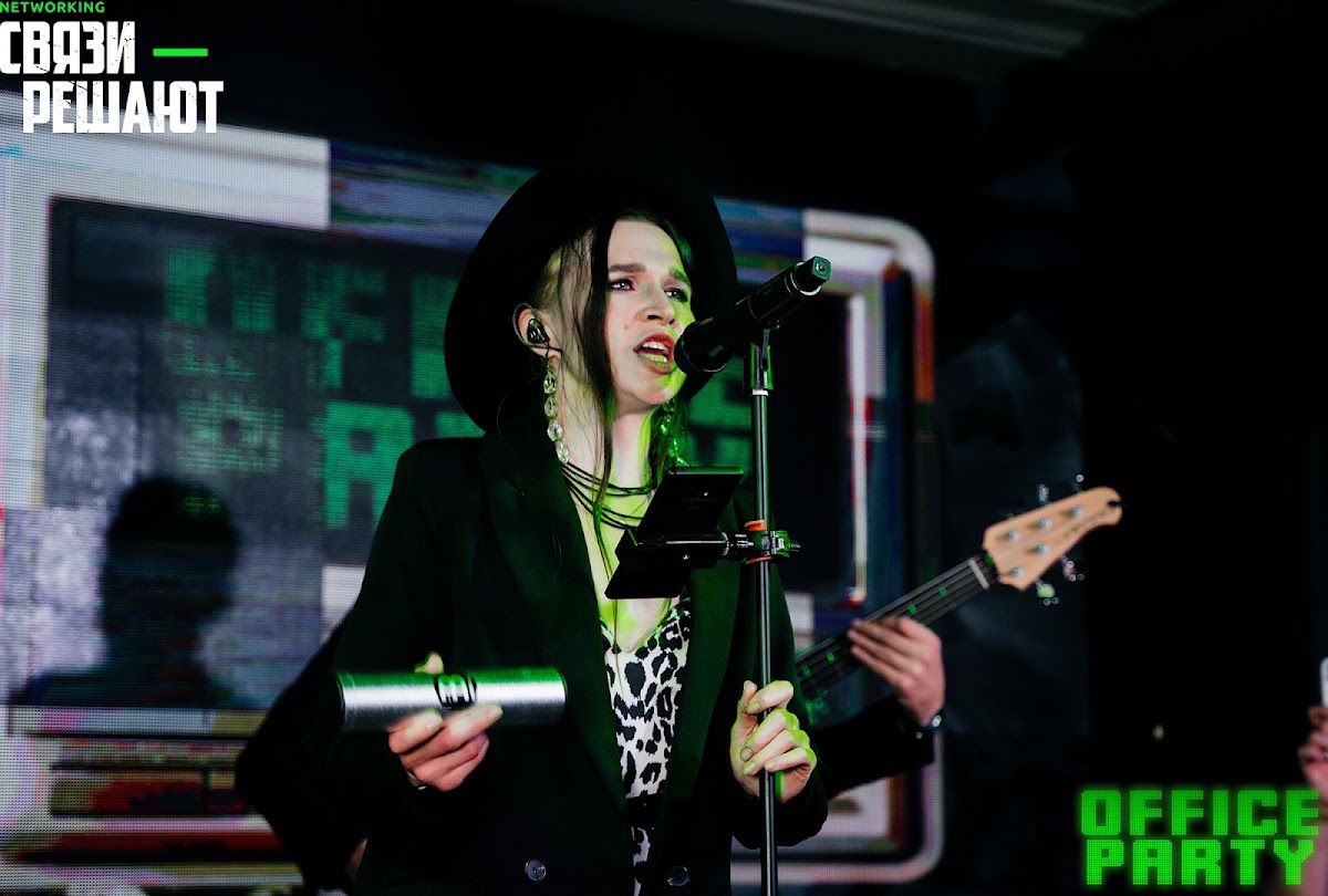 Кавер-группа Funkeys Music Band на мероприятии "Связи решают" в Нижнем Новгороде