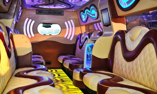 Hummer H2 Limo