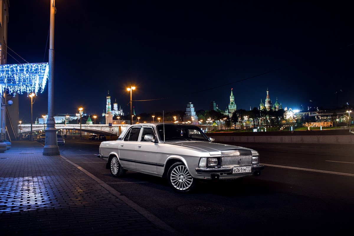 Волга ГАЗ 3102