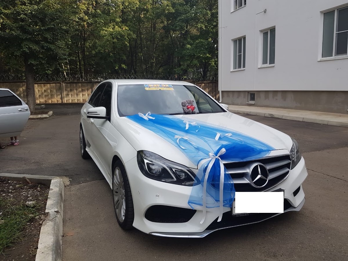 Mercedes W212