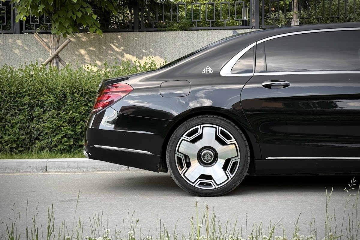 Mercedes Benz Maybach S class