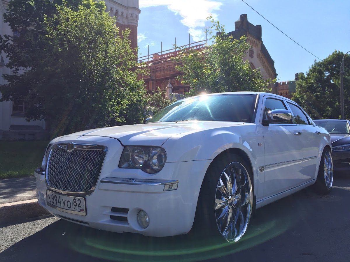 Chrysler C 300 New — кадр 3 из 9