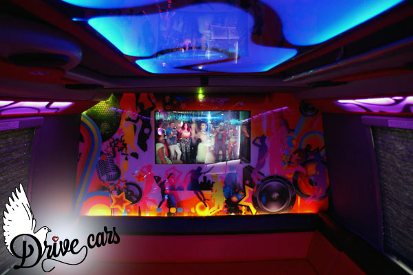 Party bus ford