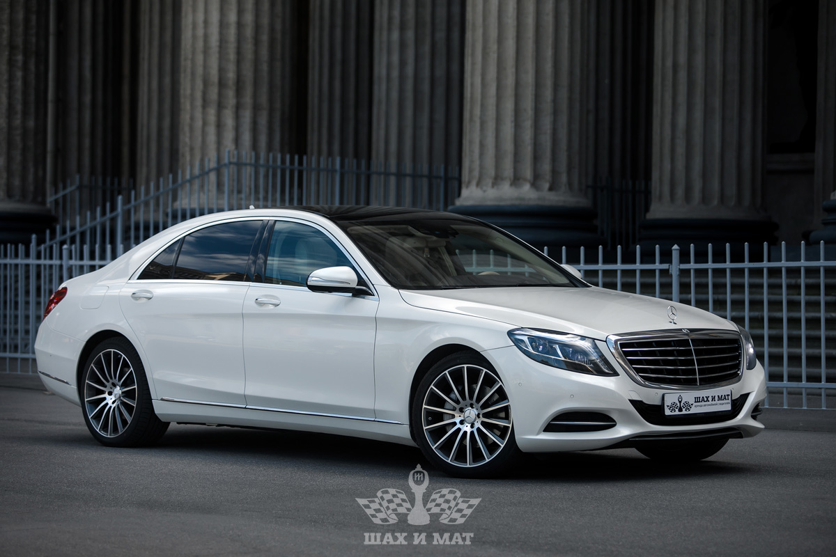 Mercedes S-class W222 (светлый салон, массаж)
