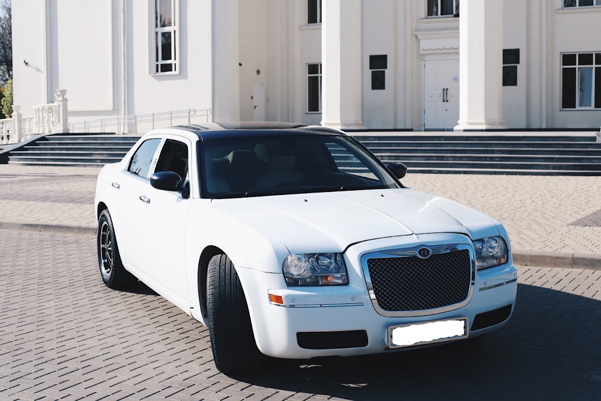Крайслер 300С