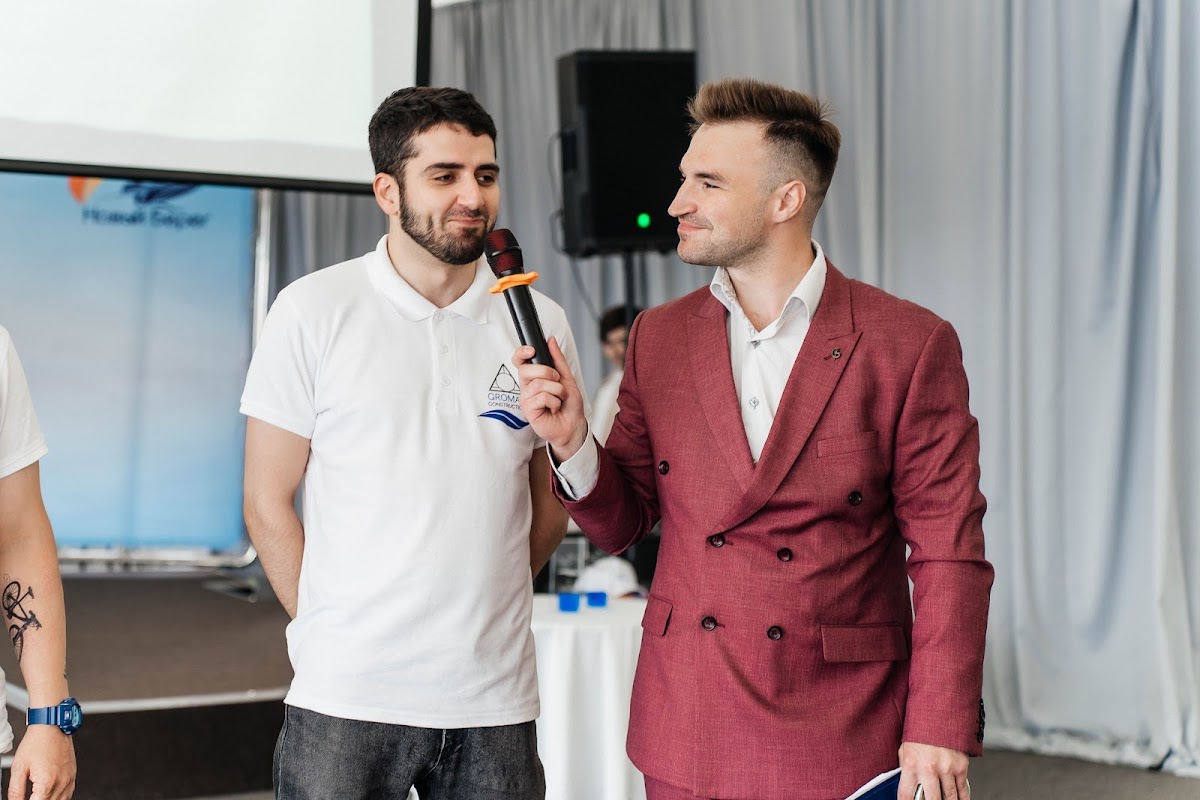Регата GROMAX