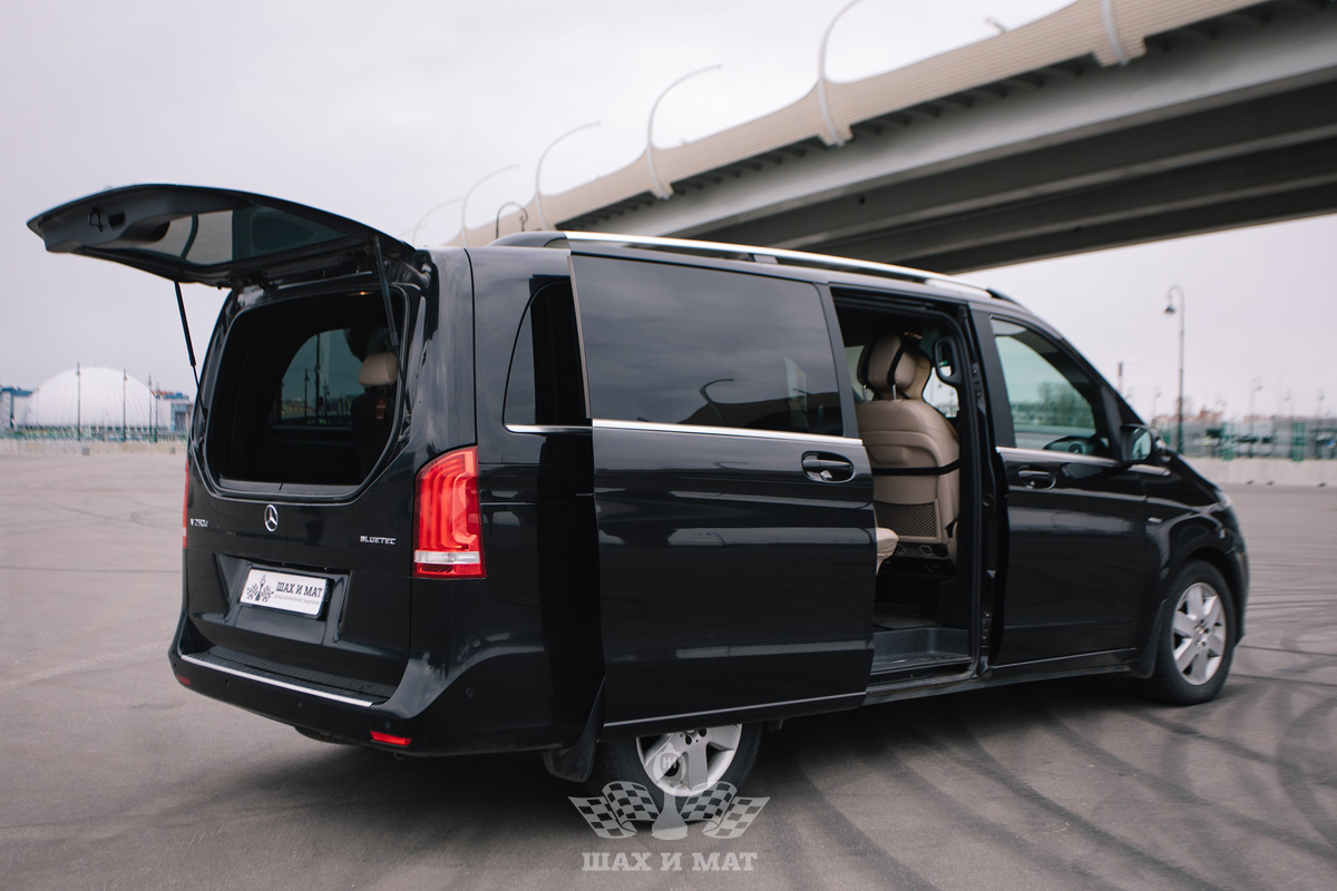 Mercedes V-class — кадр 5 из 12