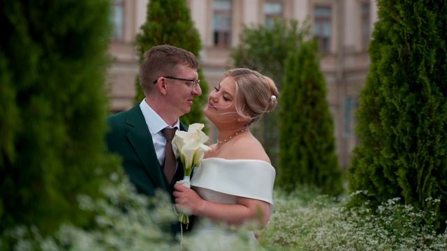 Доверие, свадебное агентство — кадр 2 из 24