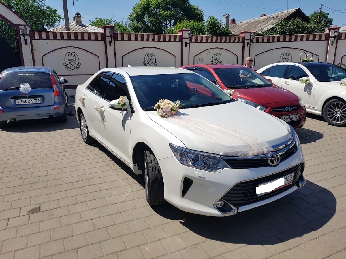 Toyota Camry Restail — кадр 2 из 3