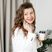 Ева Корбакова