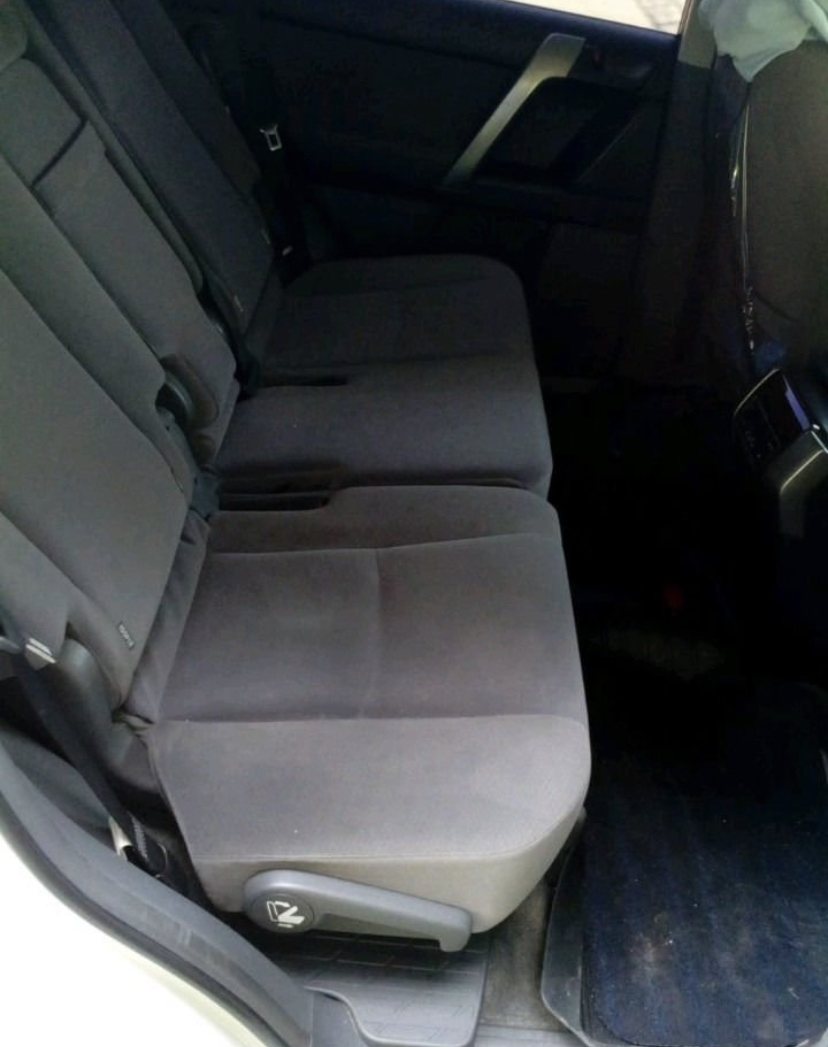 Land cruiser