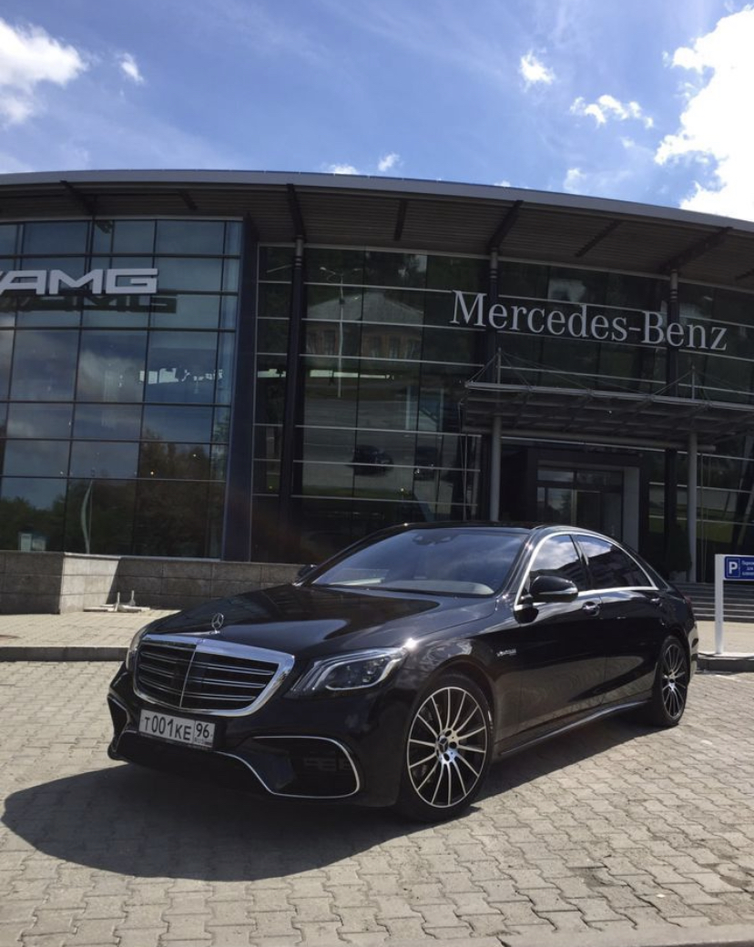 Mercedes Benz S-class W222