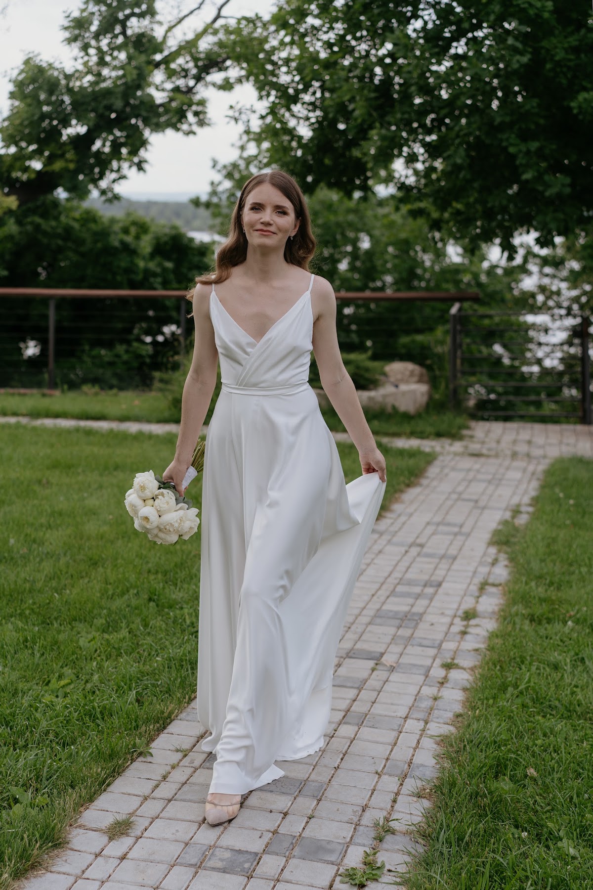 Анна Ларионова