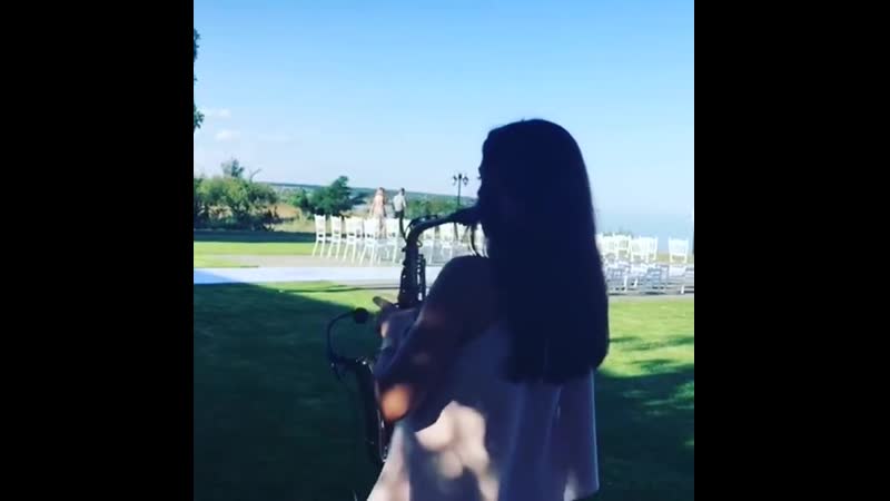 Видео