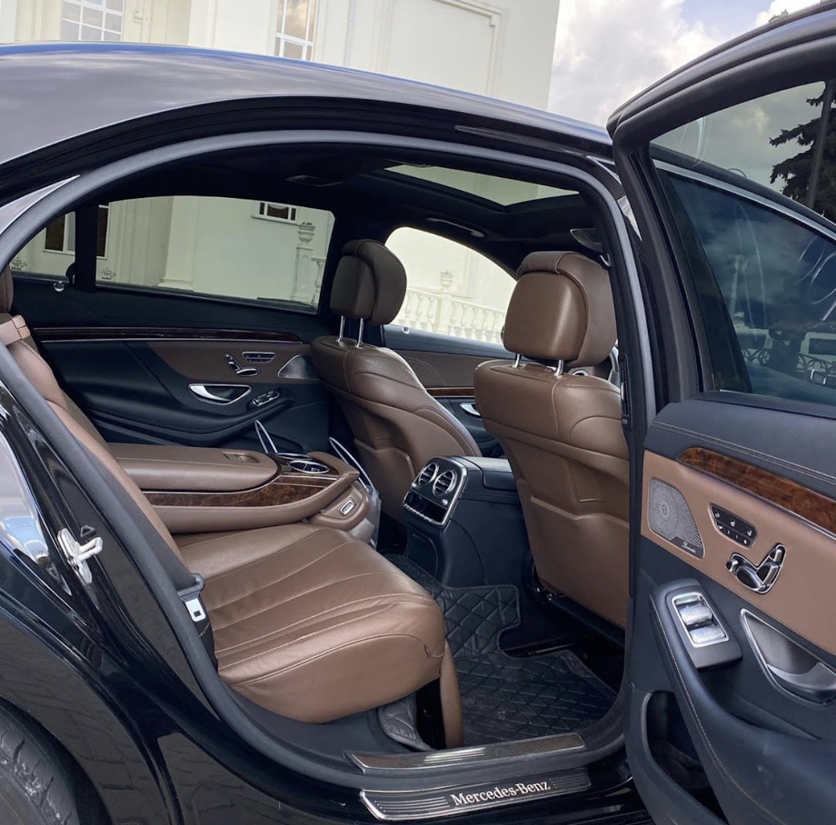 Mercedes S222 long restail — кадр 5 из 5