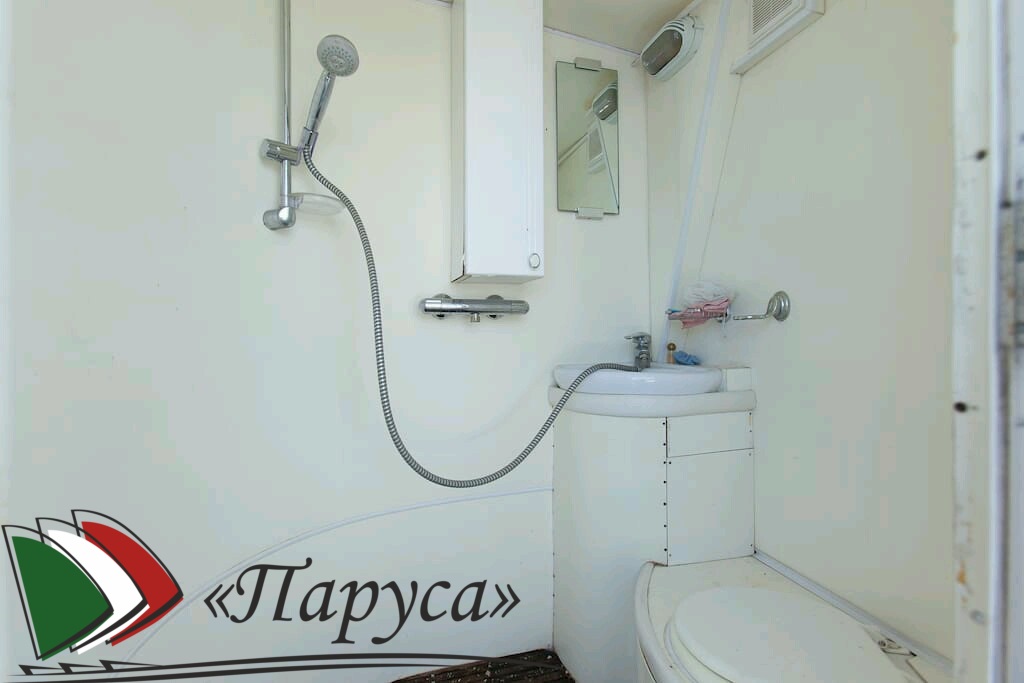 ООО "Паруса" катер "Вера"