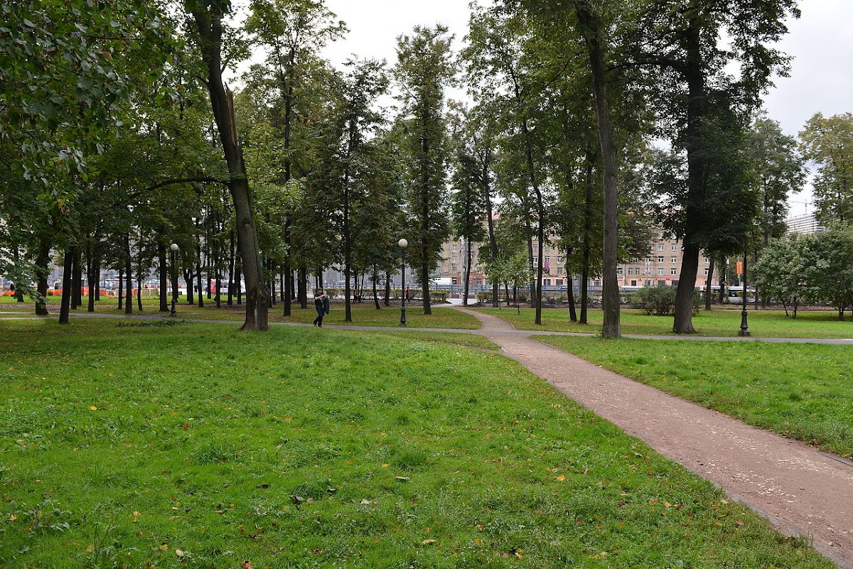 Петровский парк