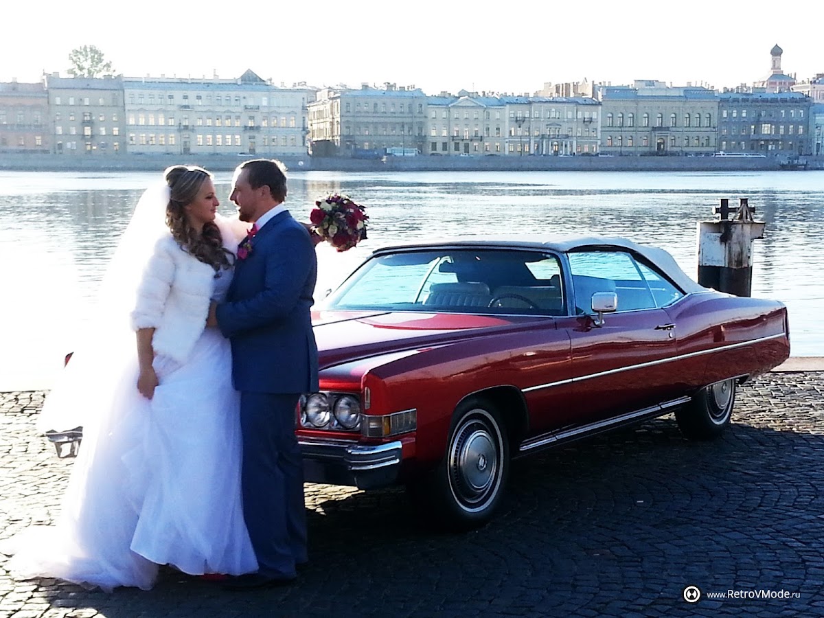 Cadillac Eldorado Red