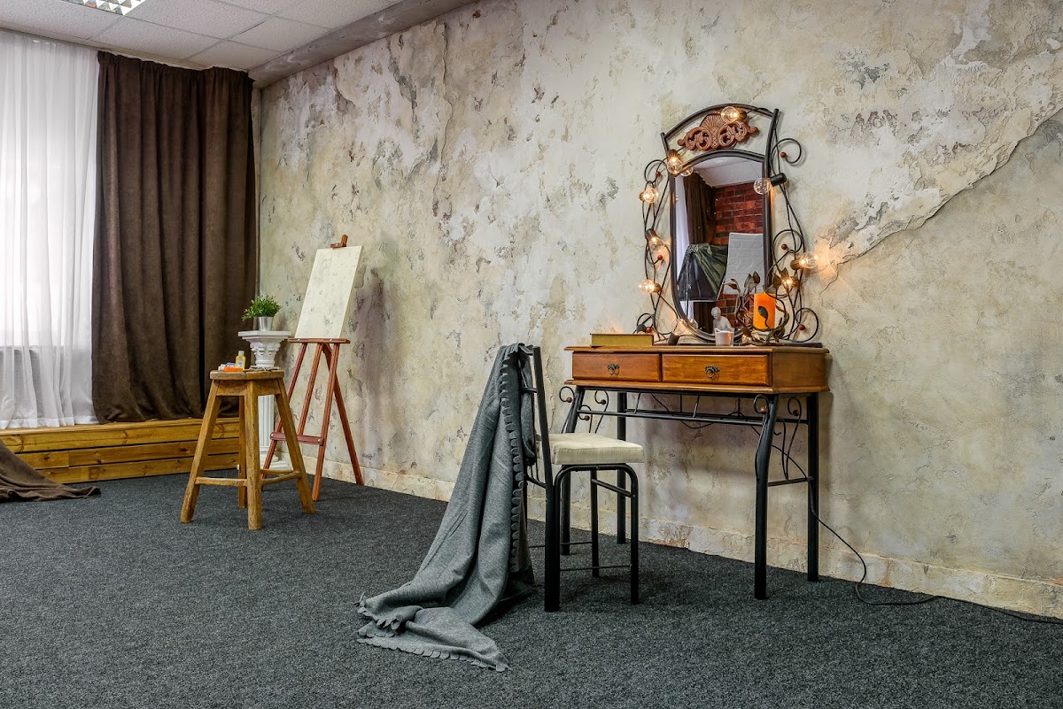 K'MAX Decor location