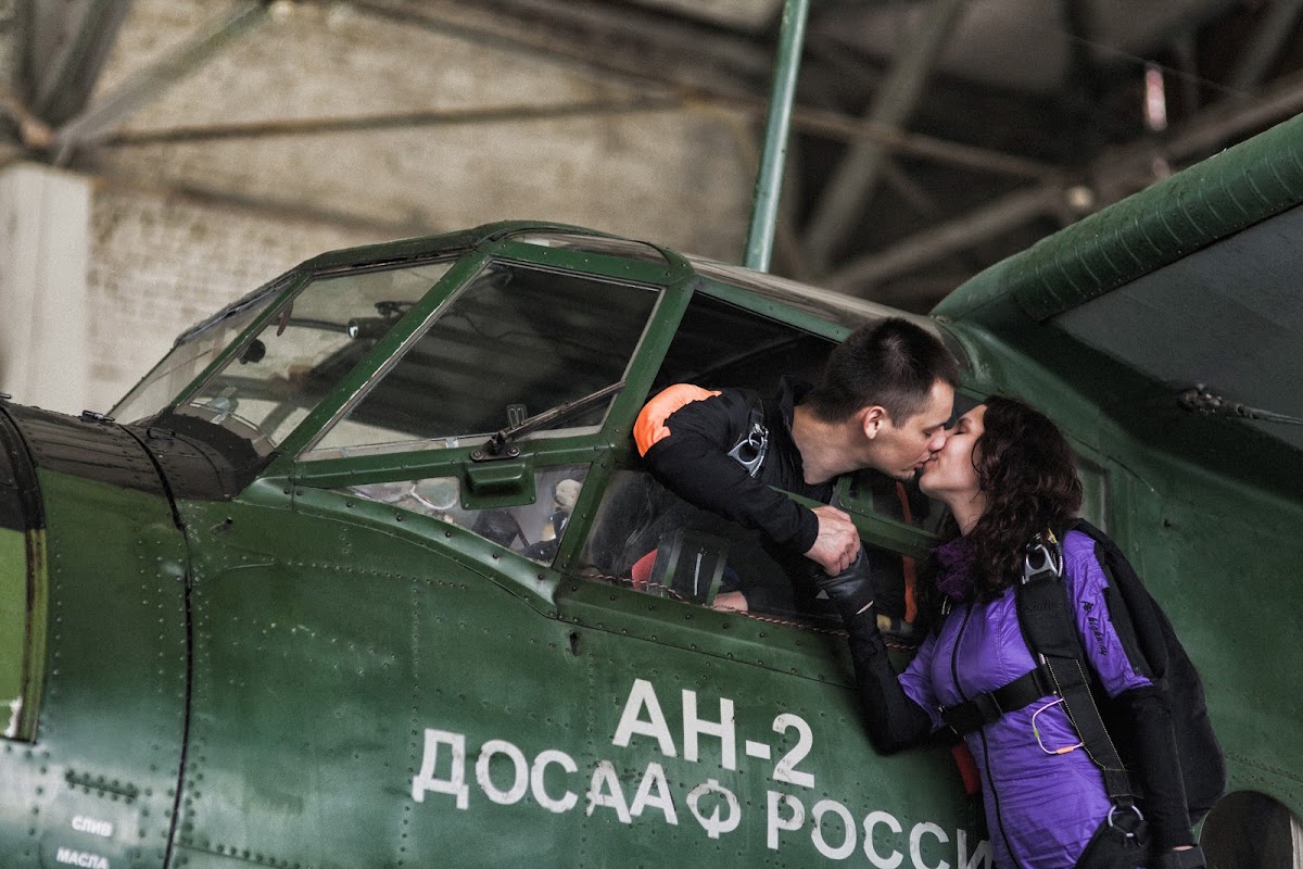 Свадьба скайдайверов Олега и Юлии