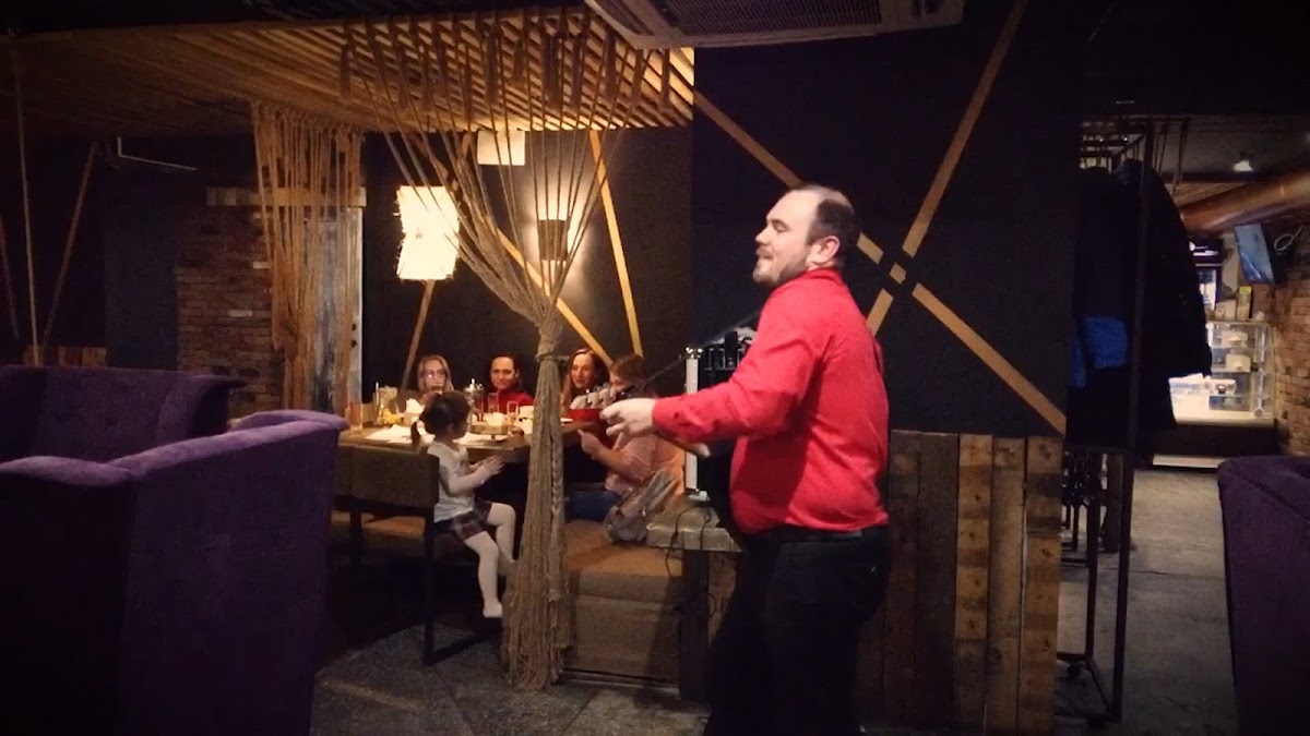 Видео