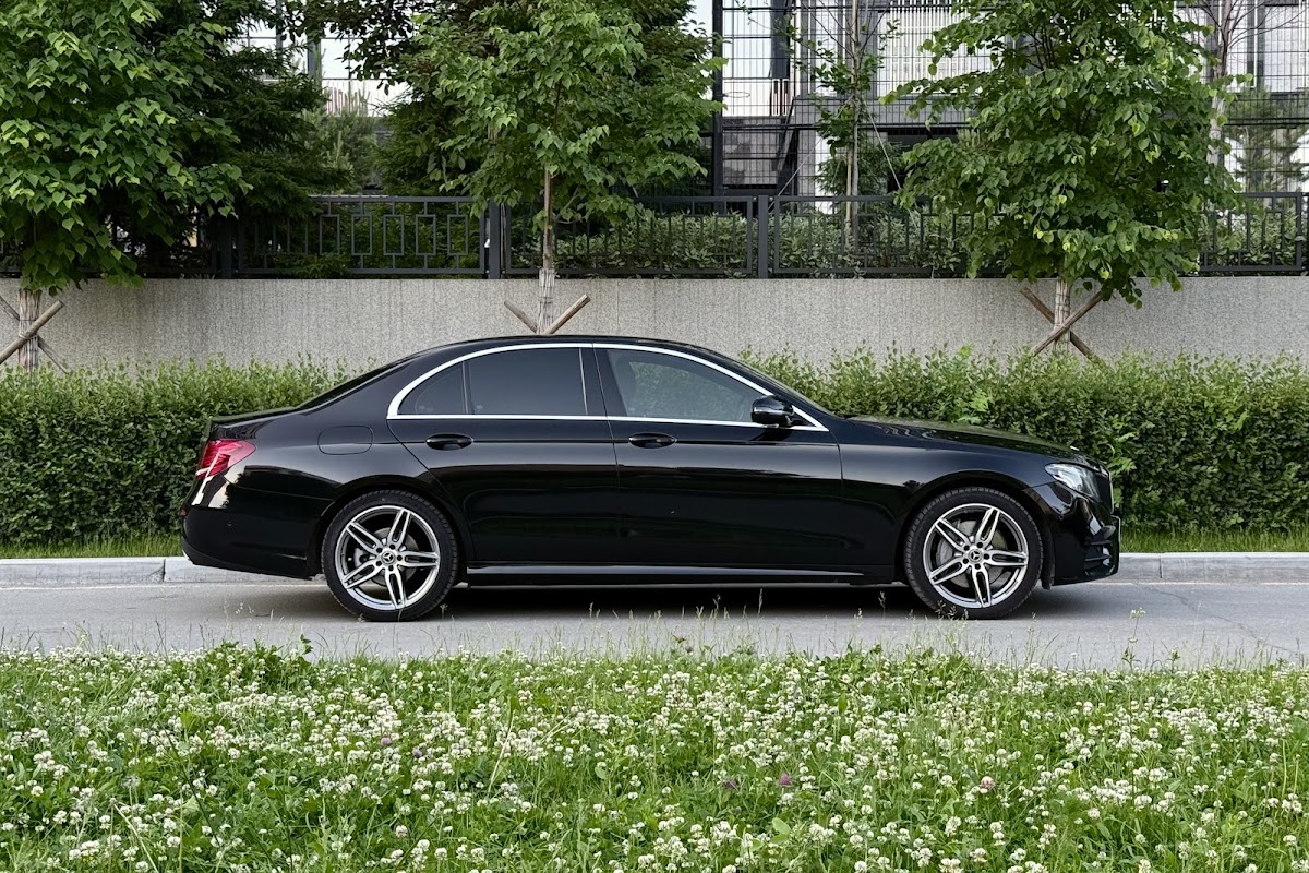 Mercedes Benz E class