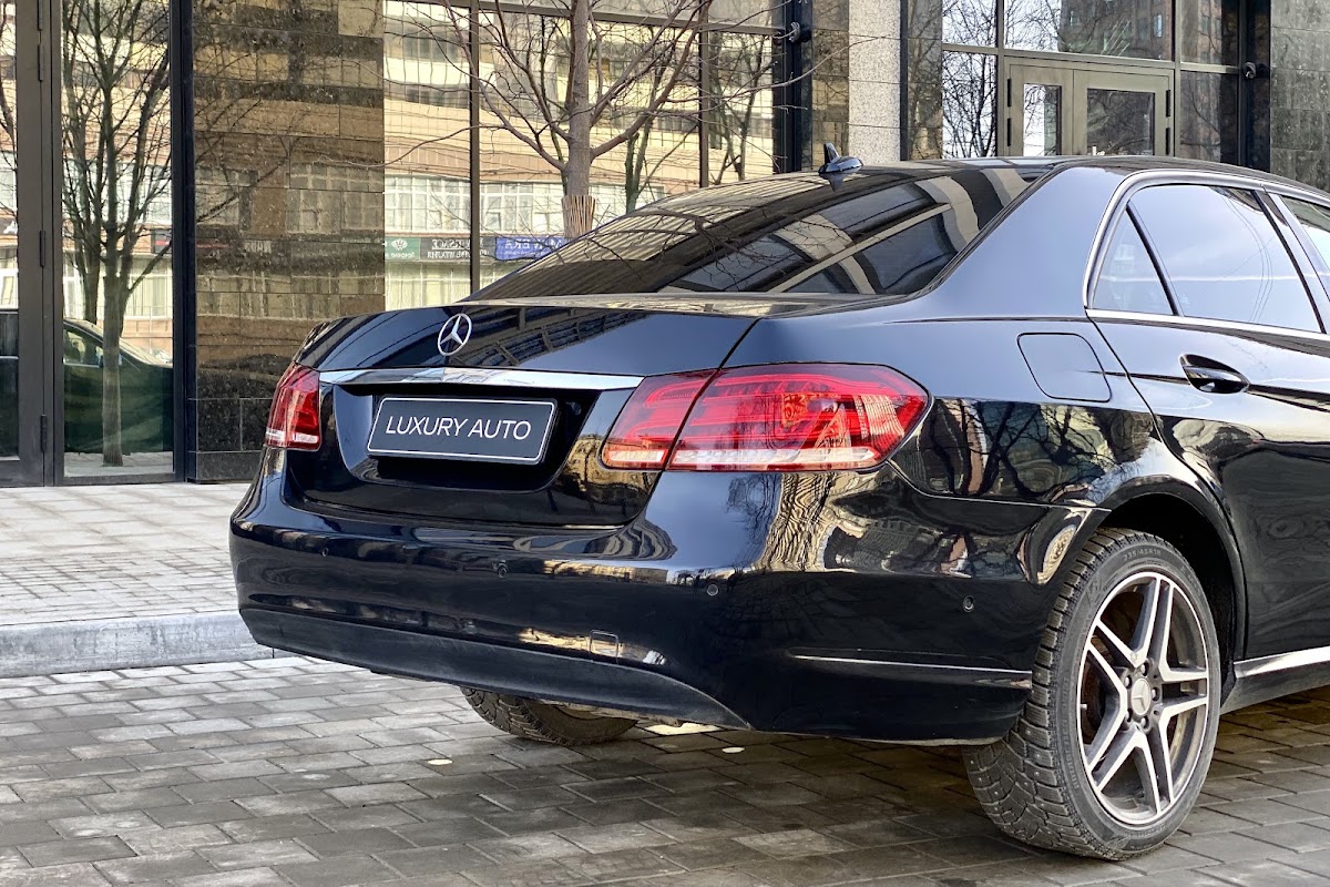 Mercedes Benz E class
