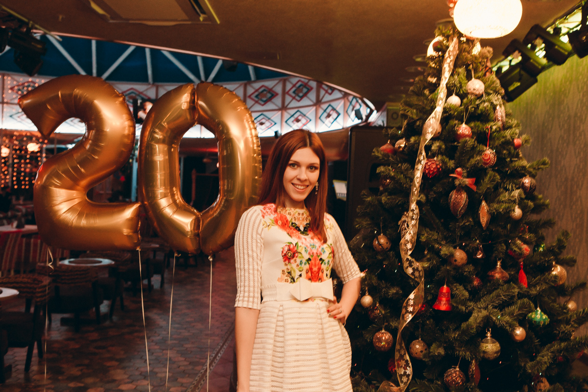 Юбилей 20 лет в стиле Me To You
