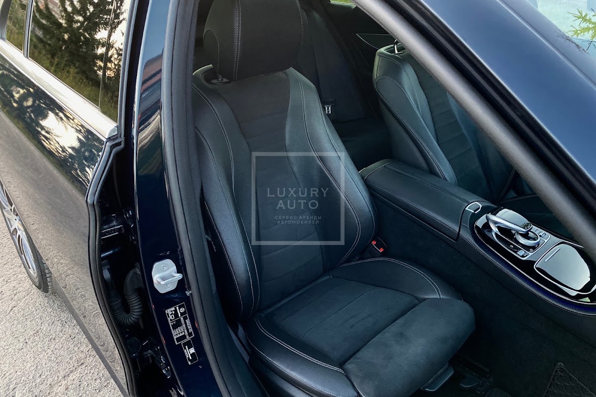 Mercedes-Benz E-213