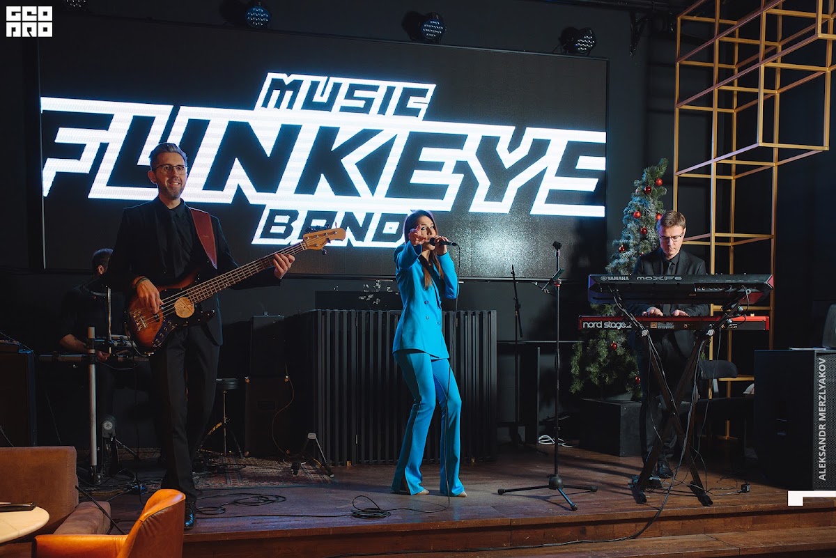 Кавер-группа на свадьбу Нижний Новгород Funkeys Music Band|Рождество в ресторане RIBS