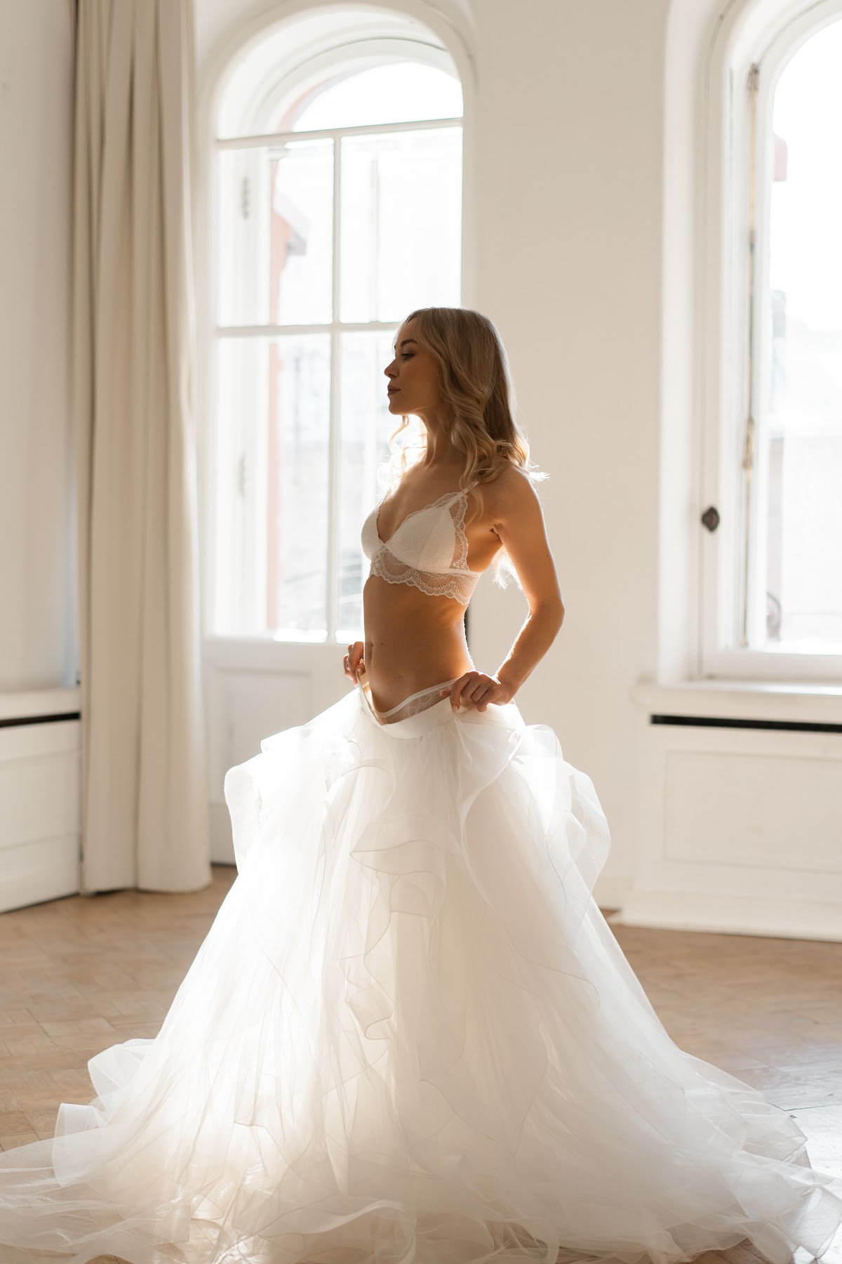 BEDFORD — кадр 3 из 40
