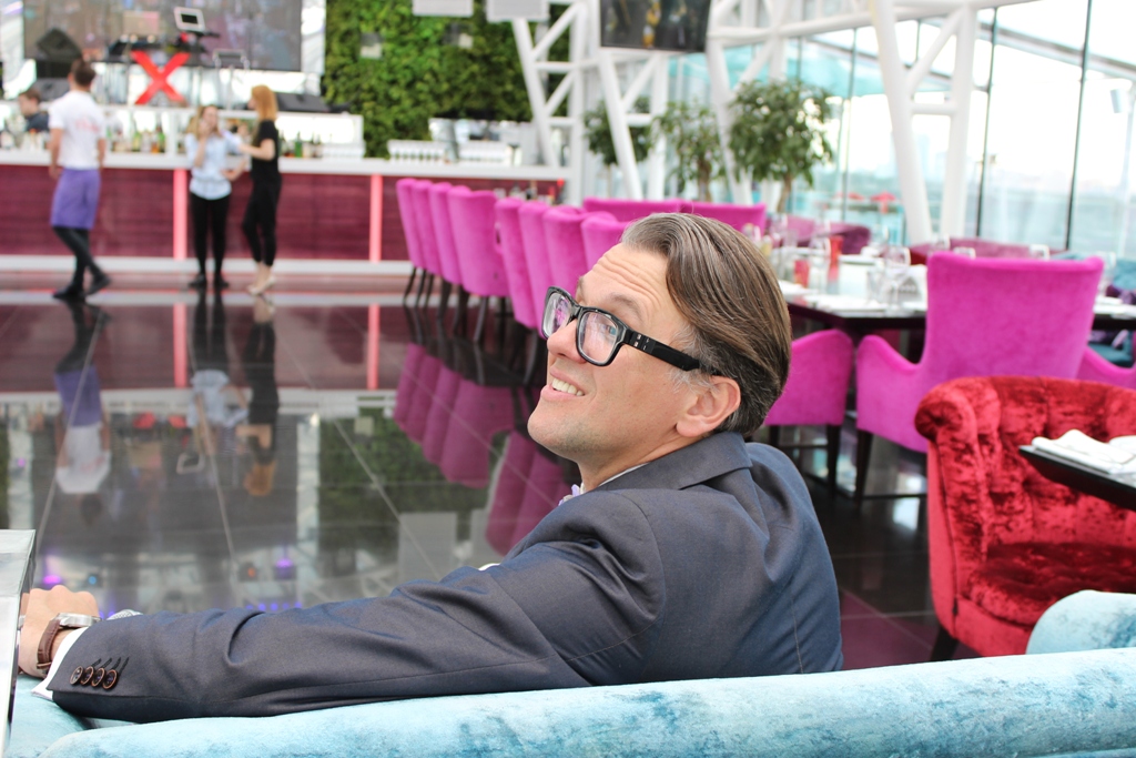 Ресторан Extra Lounge Sunrise отель корстон банкет на 20 этаже фото видео отзывы