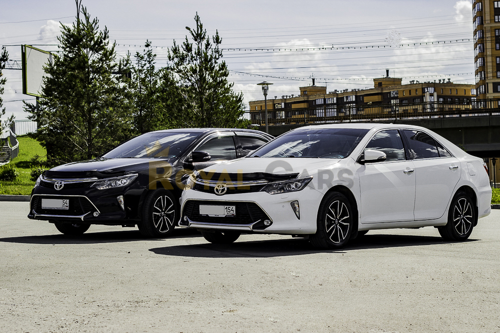 Toyota Camry V55 Exclusive Черная
