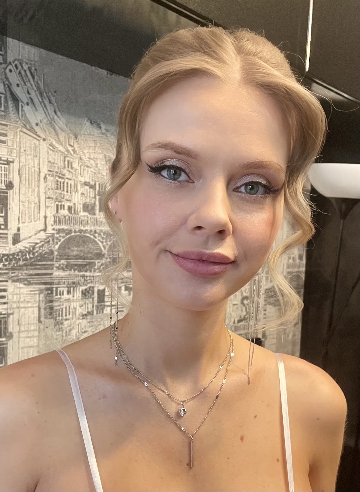 Алёна Саврасова