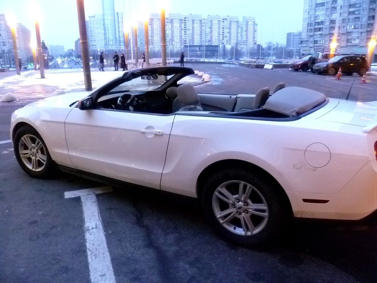 Ford Mustang Cabrio